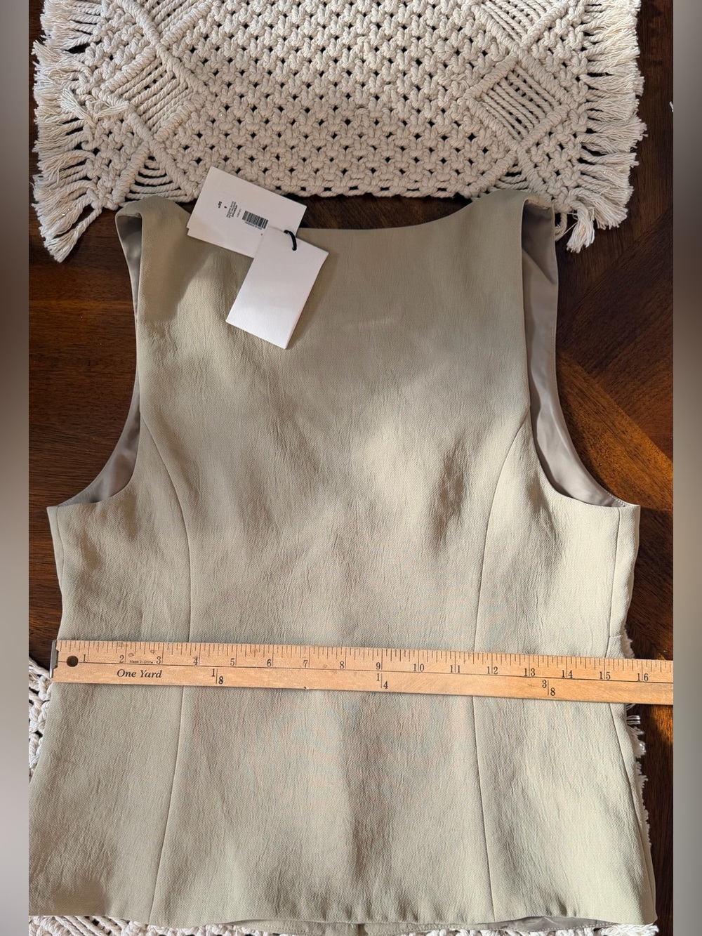 Aritzia Crepette Aperitivo Vest in Martini Olive - Picture 9 of 10